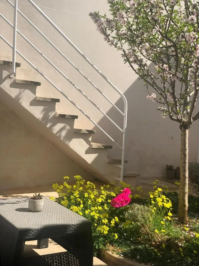 Habitacion Con Bano Y Jardin Privado En Casa Tipica Ciutadella Centro 0*, Ciutadella (Menorca) Espagne